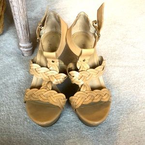 Bcbgeneration  wedge